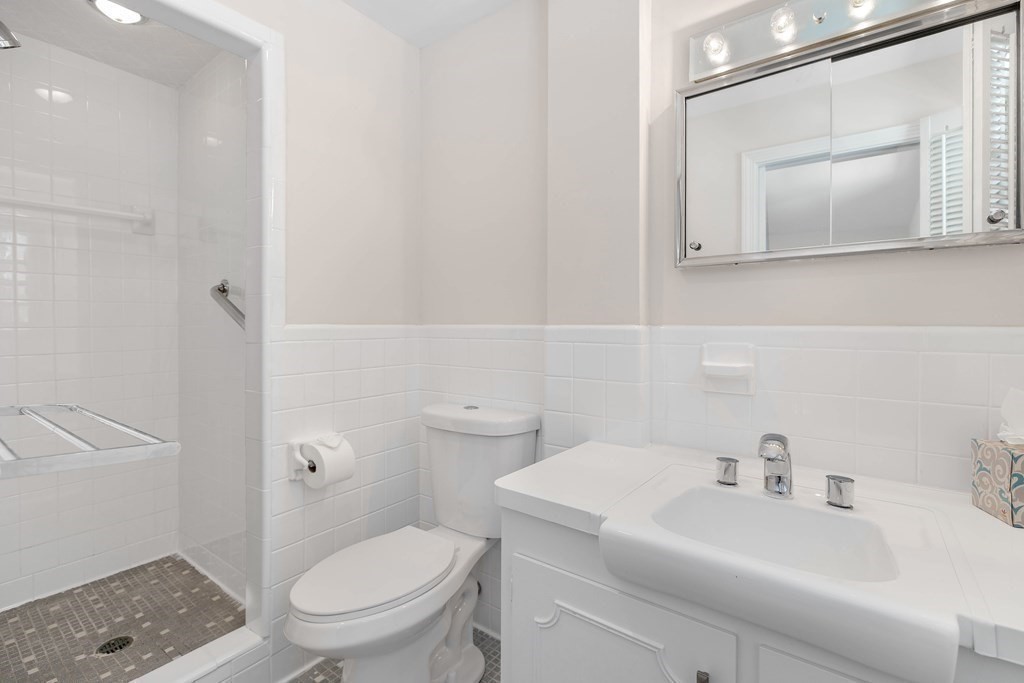37 Fox Hill Road Framingham, MA 01701 - Photo 27 of 42 Gallery Image 27