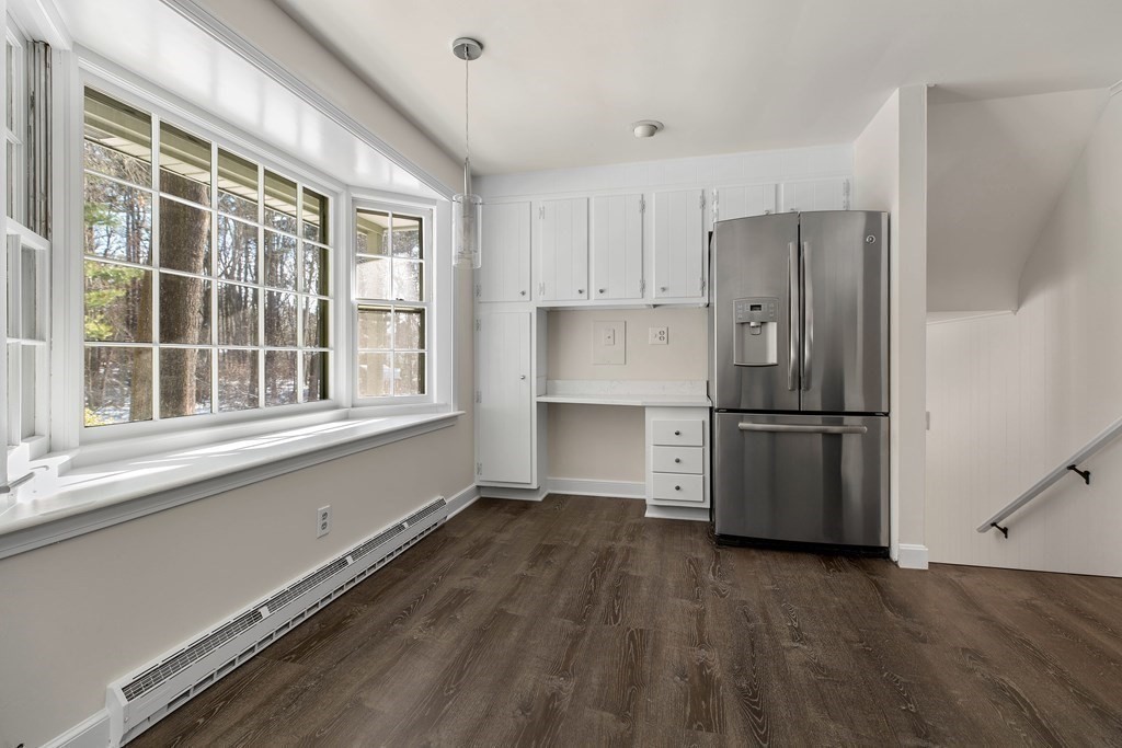 37 Fox Hill Road Framingham, MA 01701 - Photo 10 of 42 Gallery Image 10
