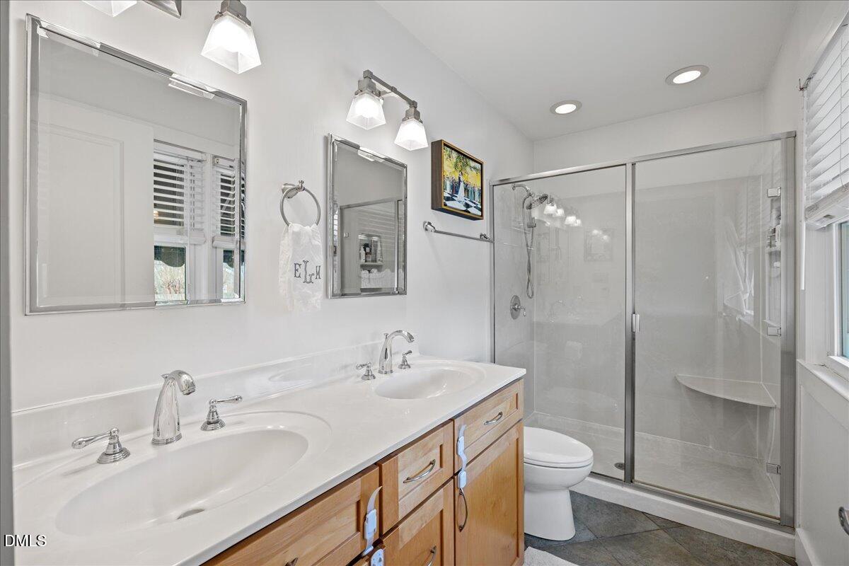 4317 Yadkin Drive Raleigh, NC 27609 - Photo 21 of 33 21-2A1A4961