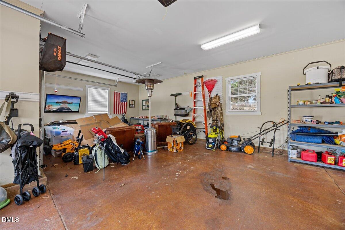 4317 Yadkin Drive Raleigh, NC 27609 - Photo 32 of 33 34-2A1A5000