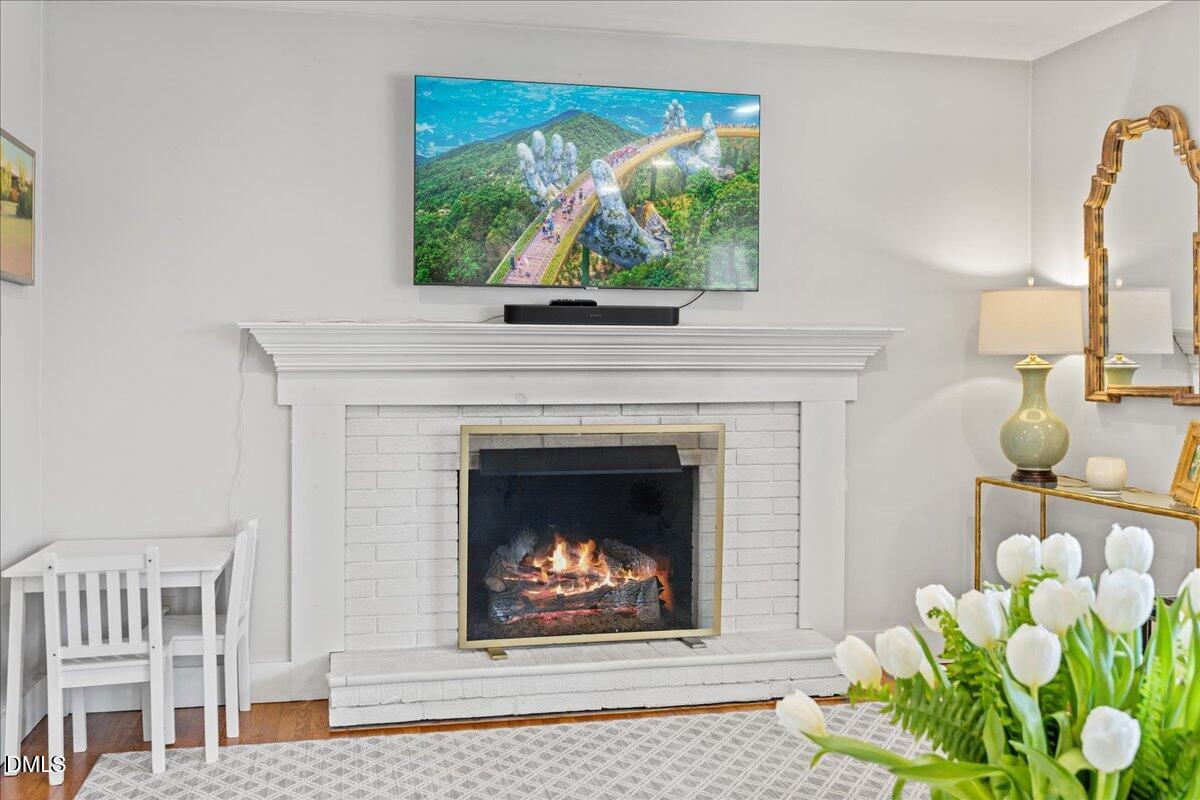 4317 Yadkin Drive Raleigh, NC 27609 - Photo 8 of 33 08-2A1A4923