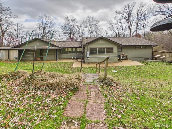 $269,000 | 11289 Business Highway, Dexter, MO 63841