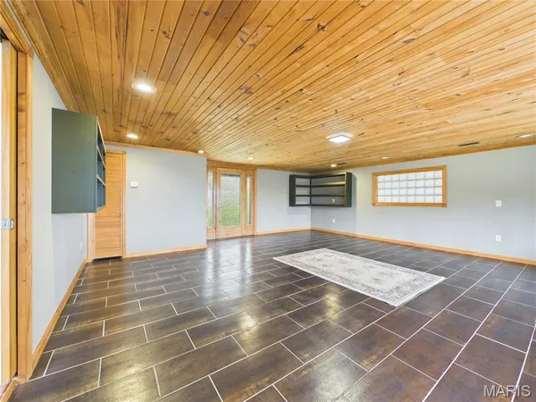 $269,000 | 11289 Business Highway, Dexter, MO 63841