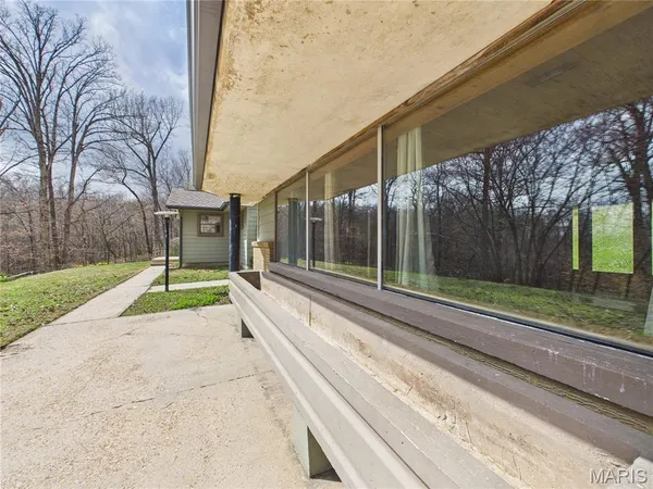 $269,000 | 11289 Business Highway, Dexter, MO 63841