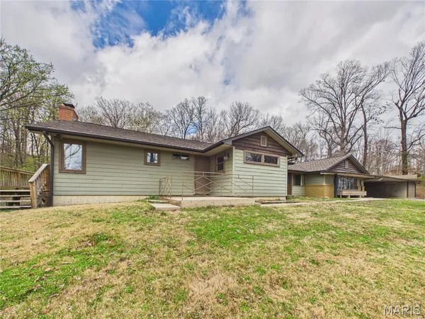 $269,000 | 11289 Business Highway, Dexter, MO 63841