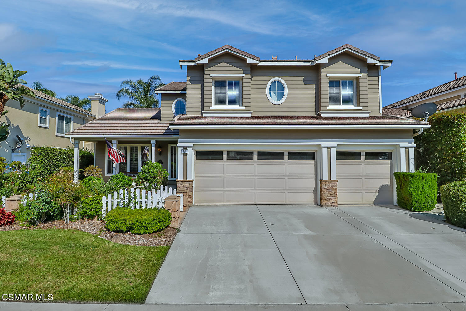 136 Laurel Ridge Drive Simi Valley, CA 93065 - Photo 2 of 73 aFront and Entry1