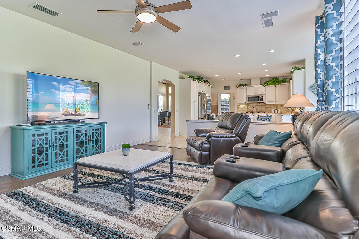 136 Laurel Ridge Drive Simi Valley, CA 93065 - Photo 13 of 73 dFamily3
