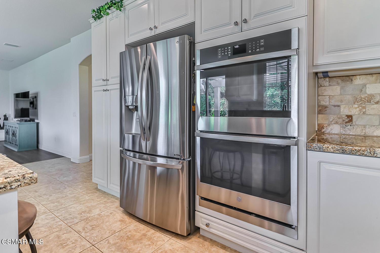 136 Laurel Ridge Drive Simi Valley, CA 93065 - Photo 17 of 73 eKitchen5