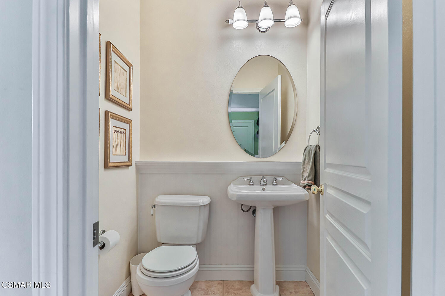 136 Laurel Ridge Drive Simi Valley, CA 93065 - Photo 21 of 73 fPowder