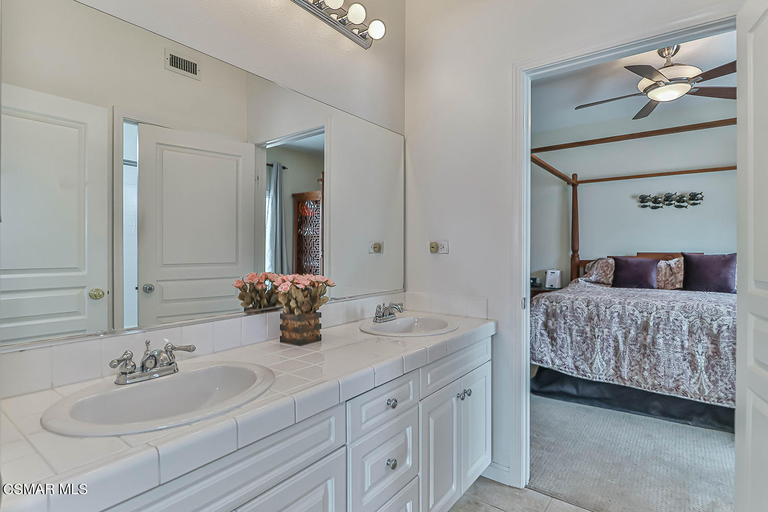 136 Laurel Ridge Drive Simi Valley, CA 93065 - Photo 29 of 73 lJack n Jill Bath1
