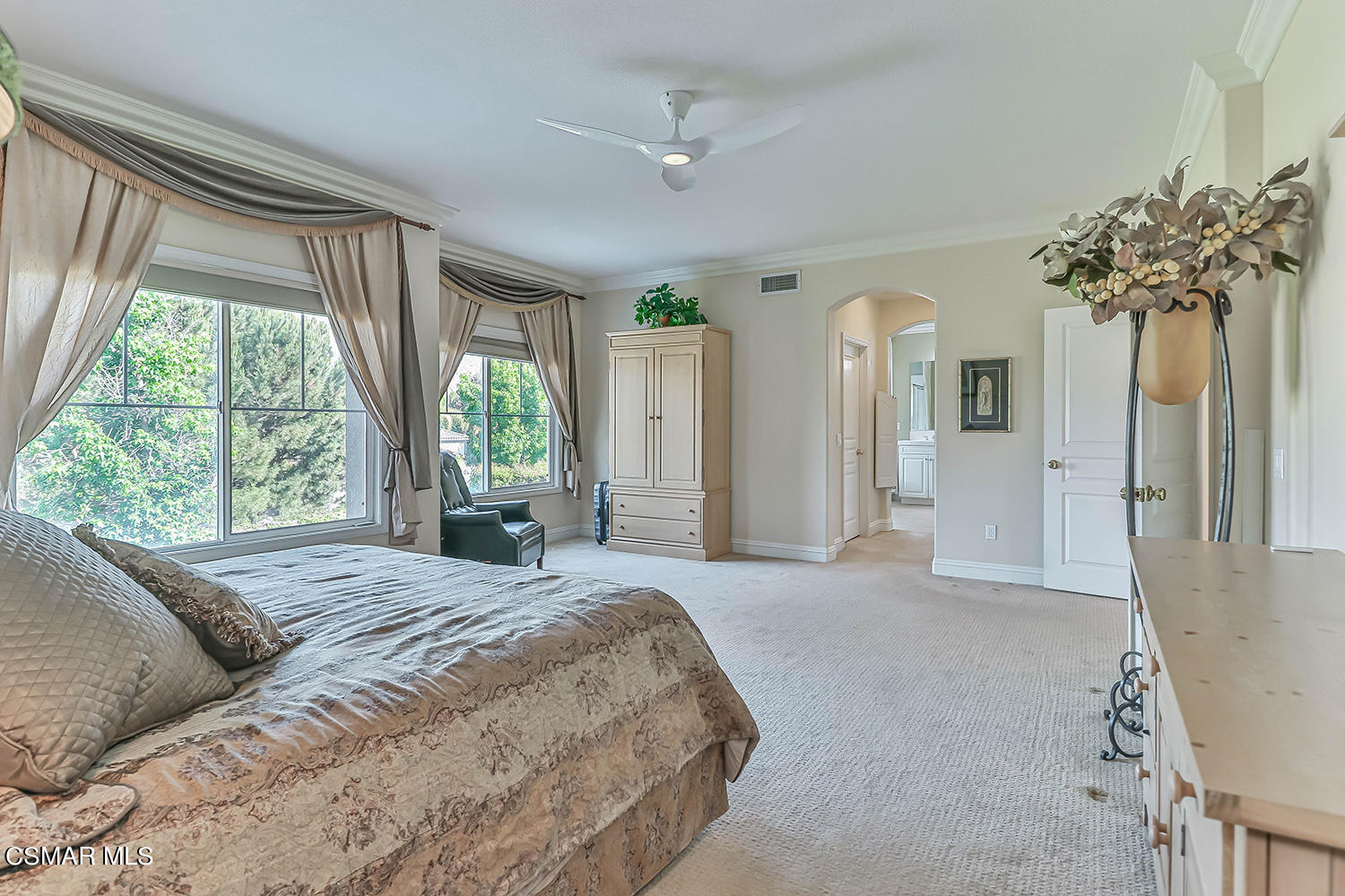 136 Laurel Ridge Drive Simi Valley, CA 93065 - Photo 42 of 73 nMain Bedroom Suite4