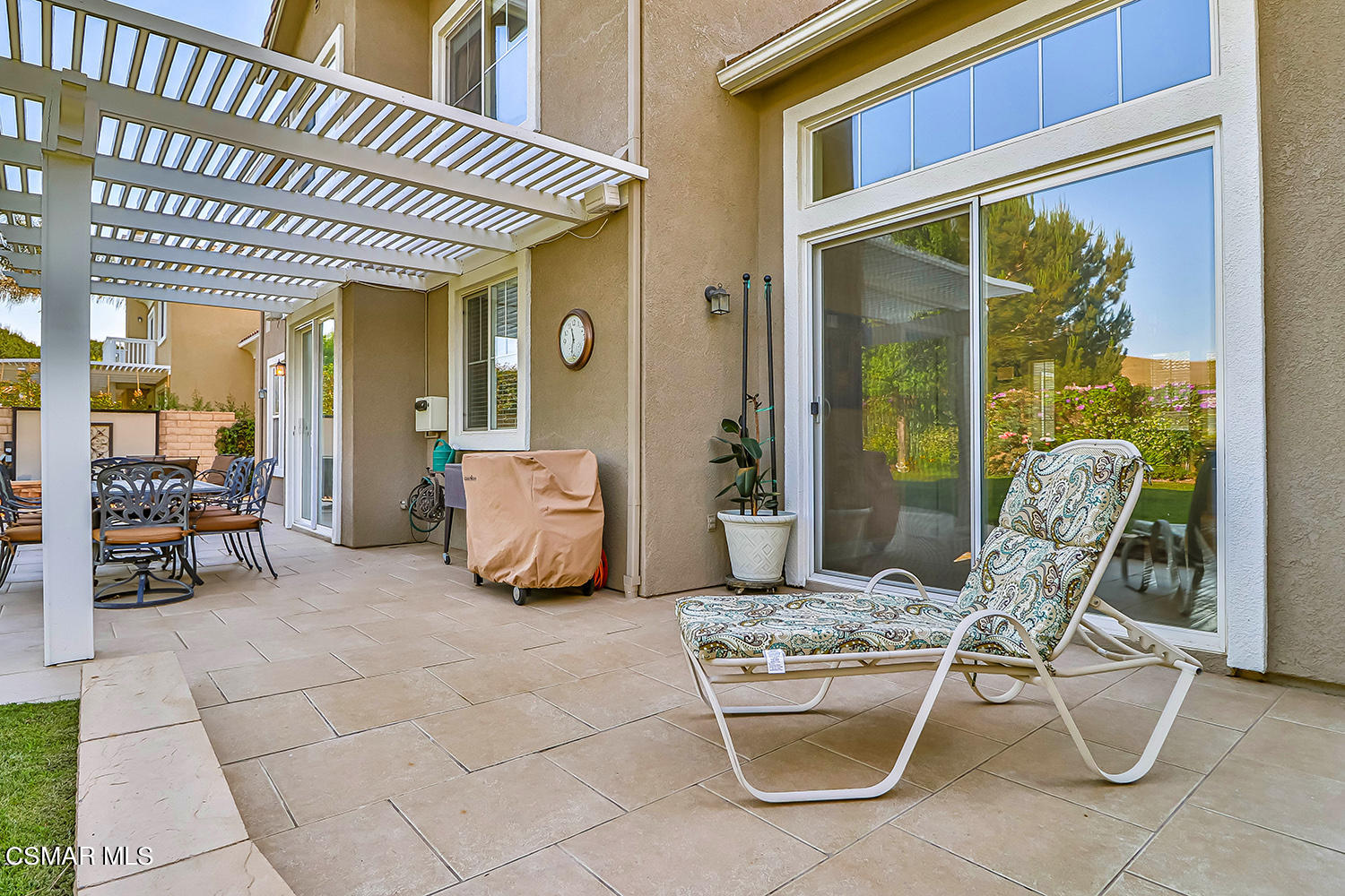 136 Laurel Ridge Drive Simi Valley, CA 93065 - Photo 52 of 73 oOutdoor Living4