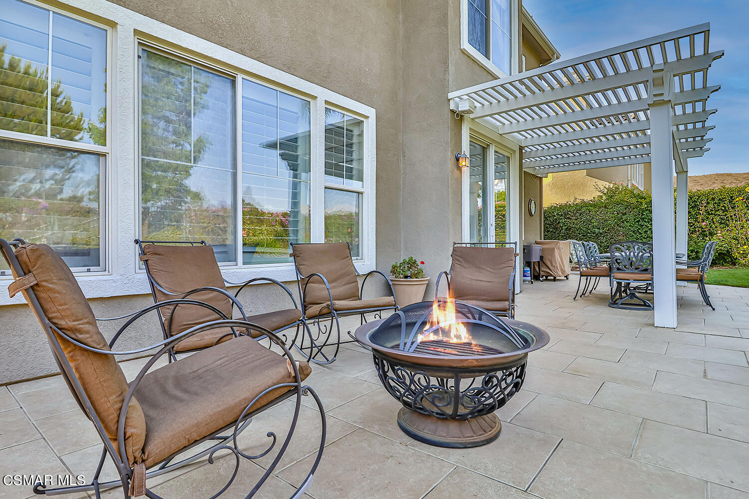 136 Laurel Ridge Drive Simi Valley, CA 93065 - Photo 60 of 73 oOutdoor Living12