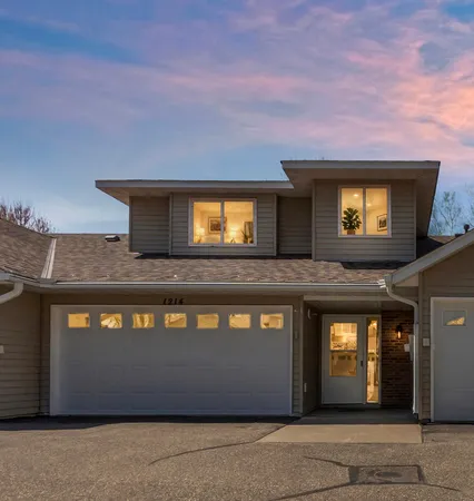 $285,000 | 1214 Island Drive, Forest Lake, MN 55025