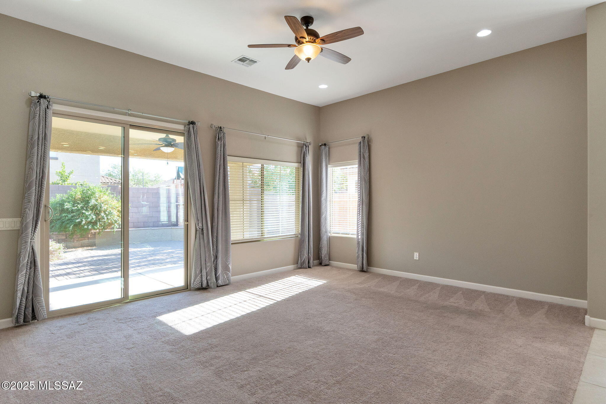 8881 West Irongate Road Marana, AZ 85653 - Photo 9 of 24
