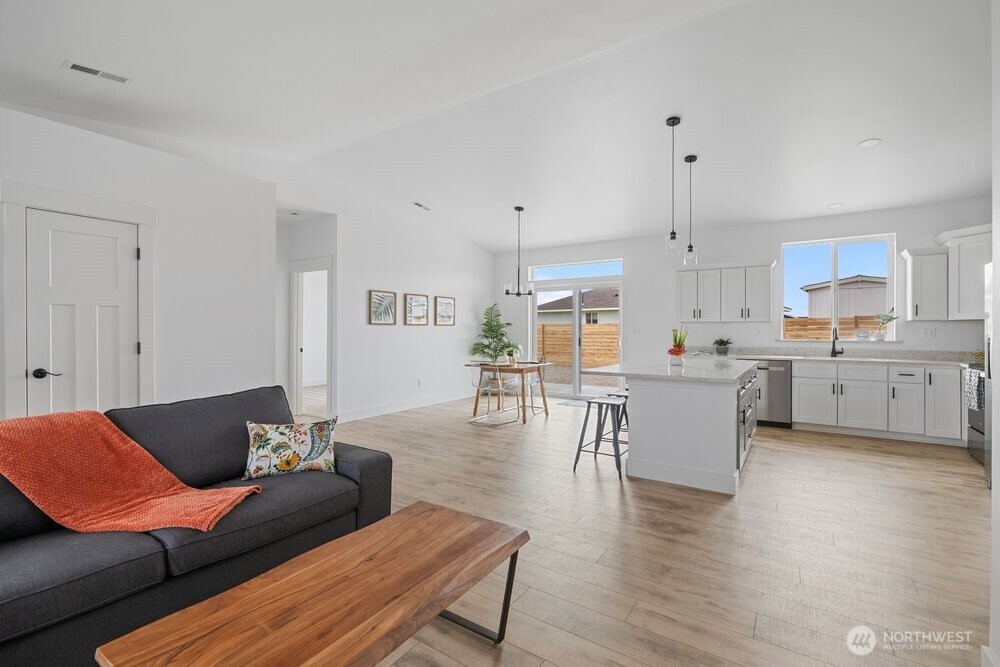 334 Spring Circle Mattawa, WA 99349 - Photo 10 of 40