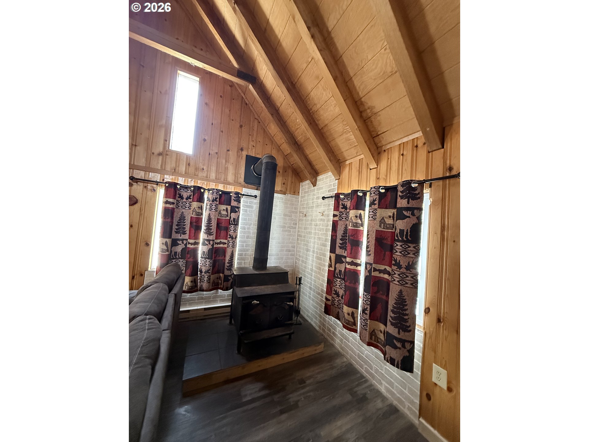 124357 Adell Court Crescent Lake, OR 97733 - Photo 13 of 31