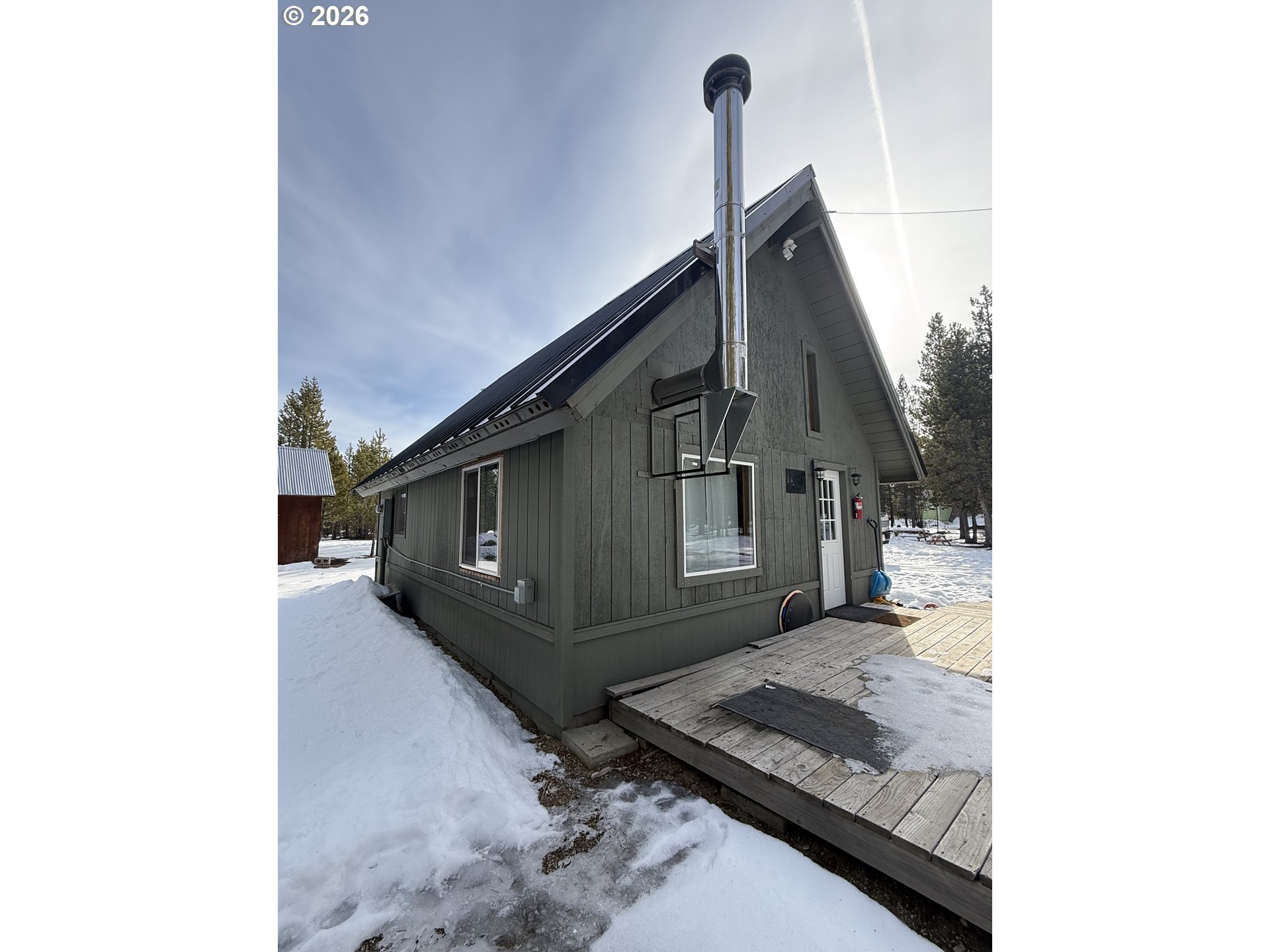 124357 Adell Court Crescent Lake, OR 97733 - Photo 3 of 31