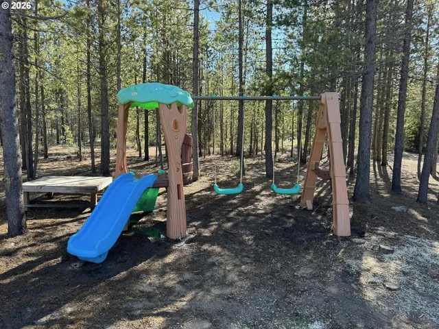 $310,000 | 124357 Adell Court, Crescent Lake, OR 97733