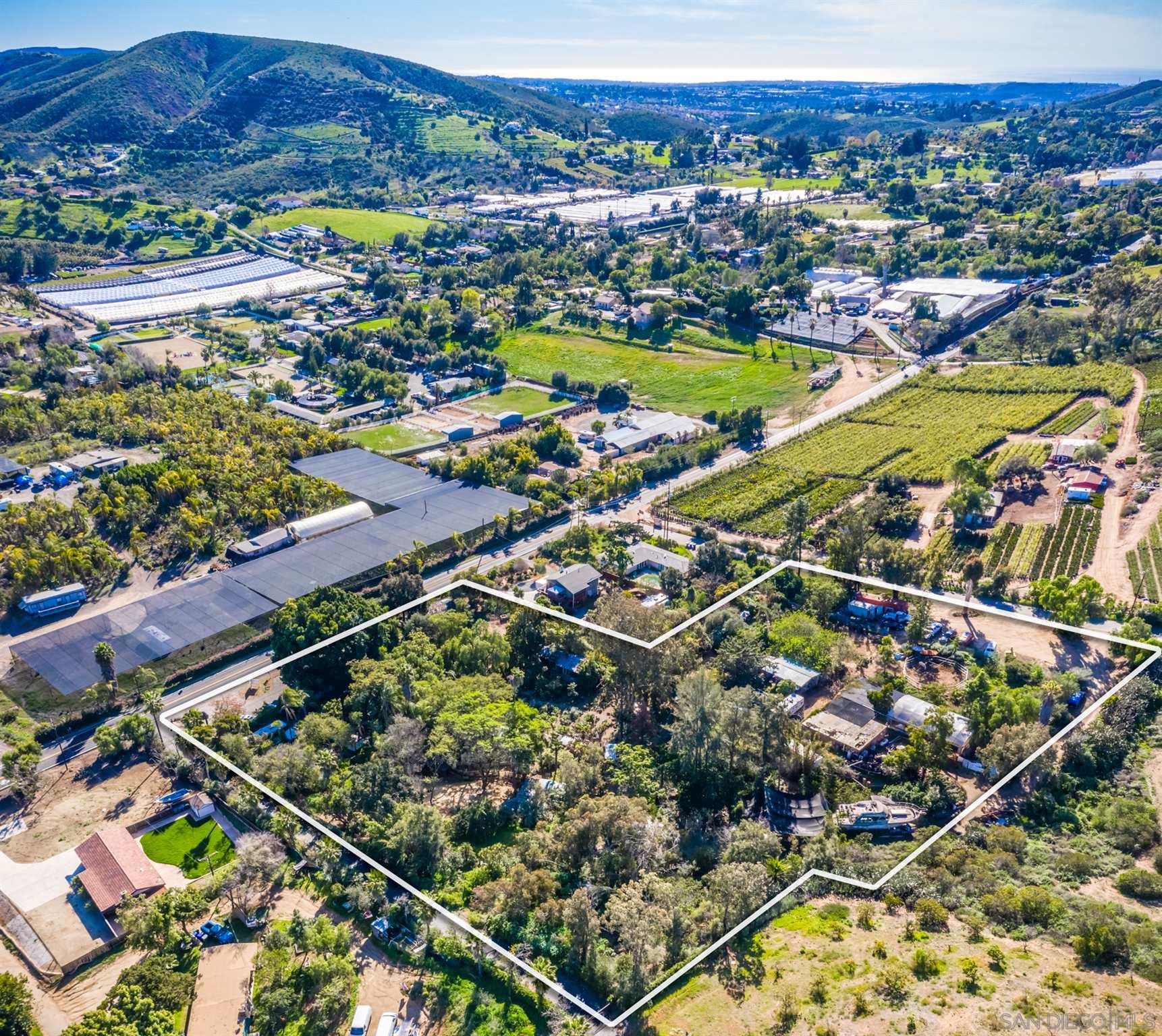 418 Buena Creek Road San Marcos, CA 92069 - Photo 3 of 6