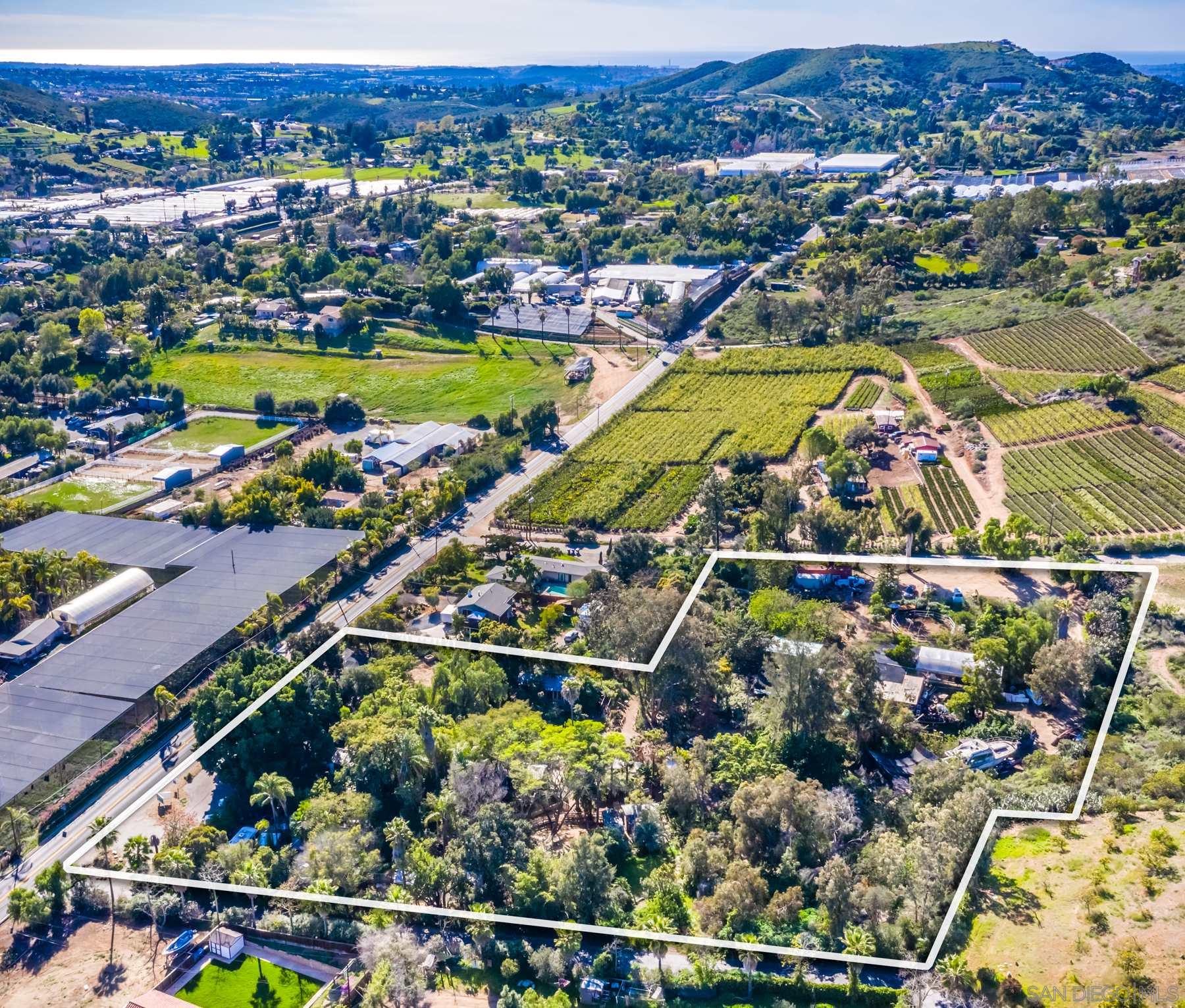 418 Buena Creek Road San Marcos, CA 92069 - Photo 4 of 6