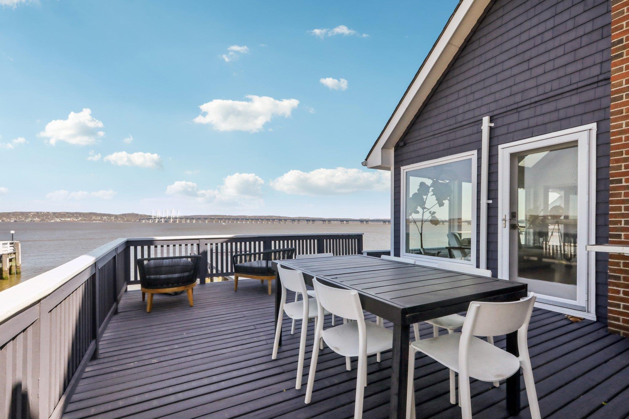 2 Washington Avenue Nyack, NY 10960 - Photo 36 of 50 a terrace with sitting space