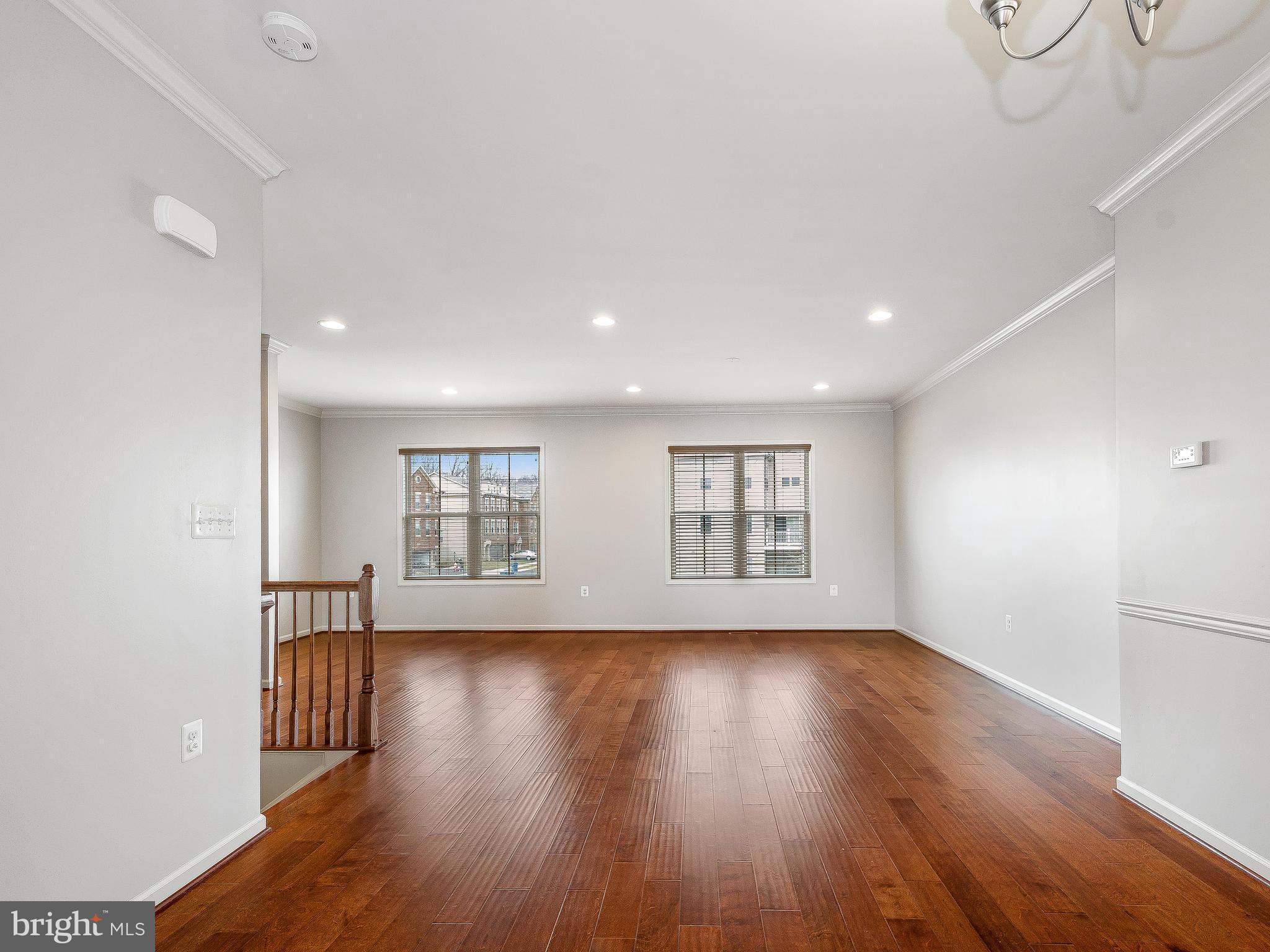 42173 Castle Ridge Square Ashburn, VA 20148 - Photo 13 of 28 Dining and Living Room
