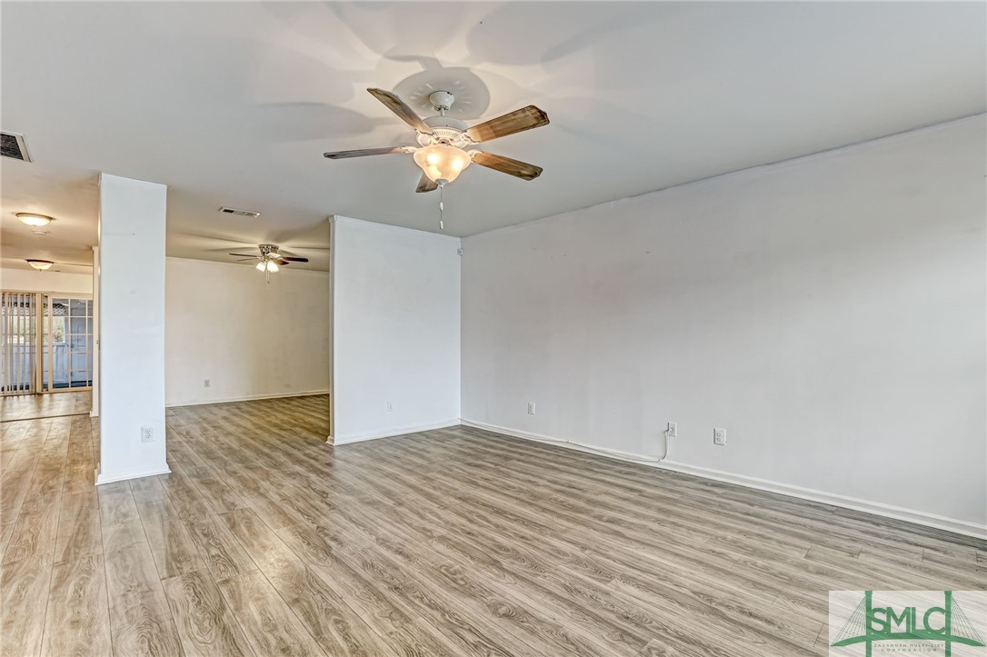 48 Transom Road Savannah, GA 31407 - Photo 3 of 29 Living Area