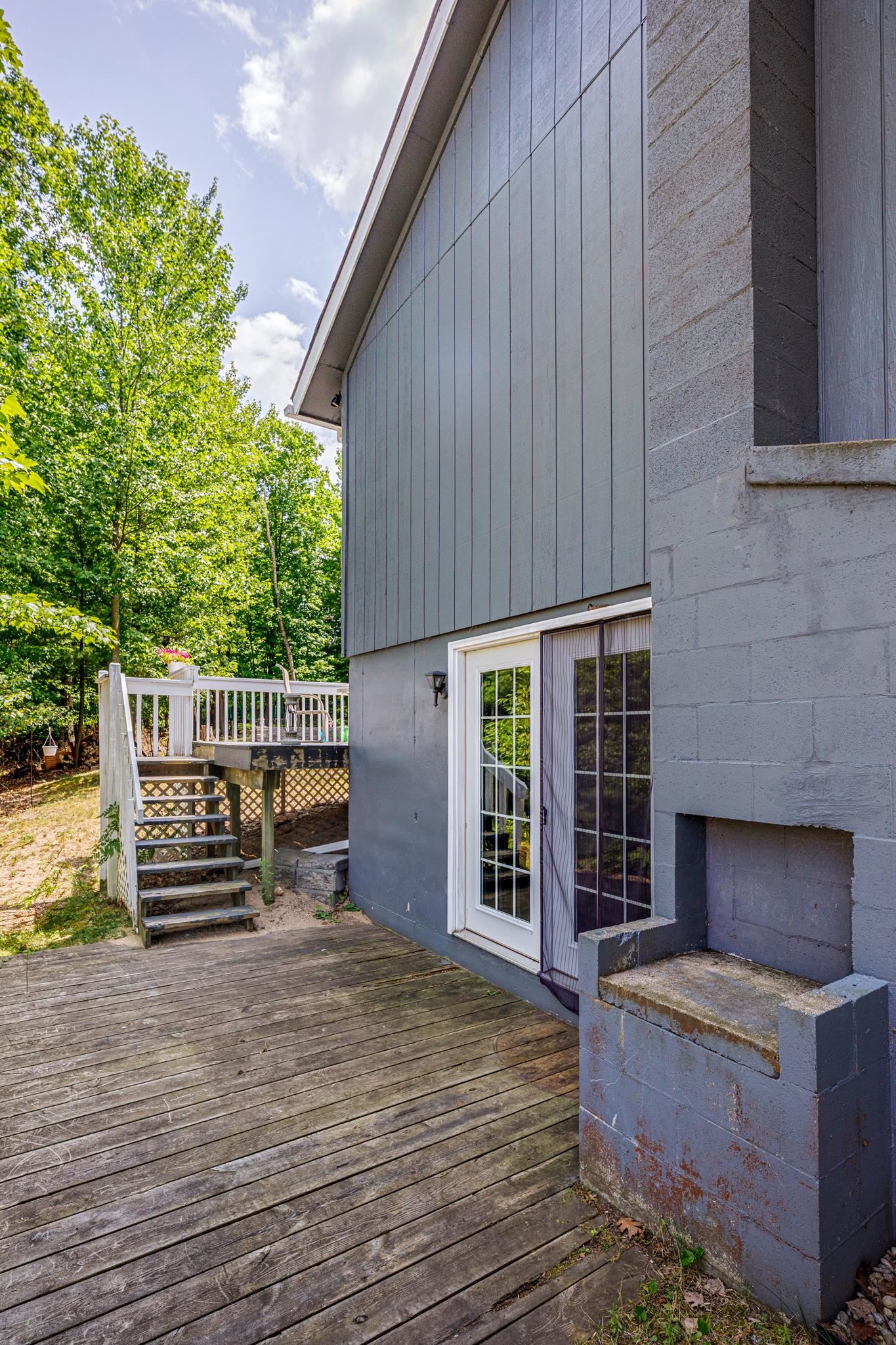 3616 Holiday Village Road Traverse City, MI 49686 - Photo 53 of 57 1913623-52.JPG