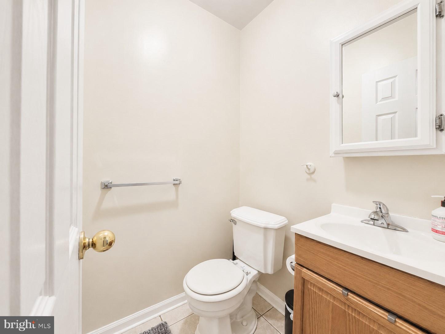 902 North York Road, Unit 5 Willow Grove, PA 19090 - Photo 14 of 25