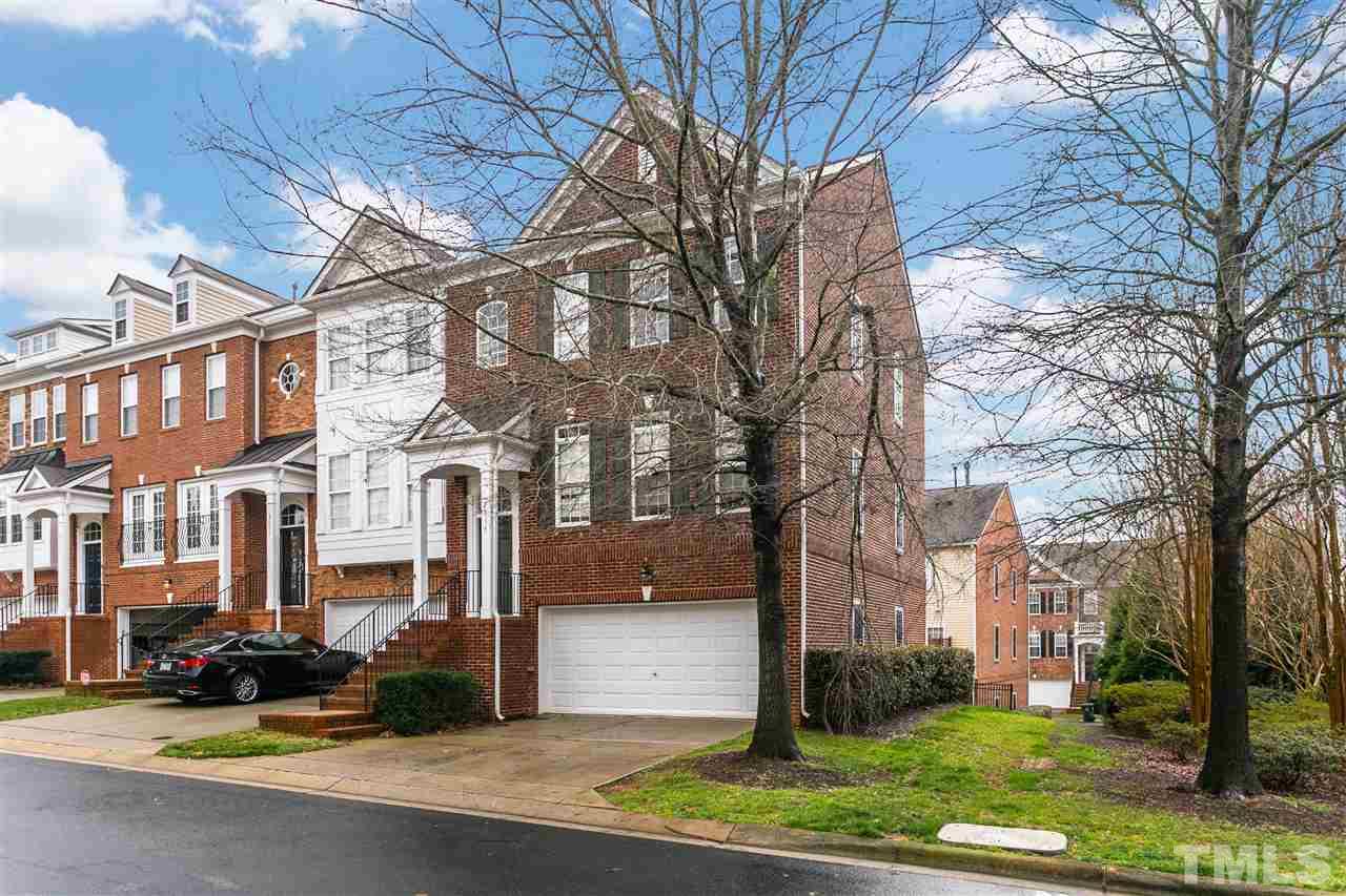 2515 Blooming Street Raleigh, NC 27612 - Photo 3 of 22 Gallery Image 3