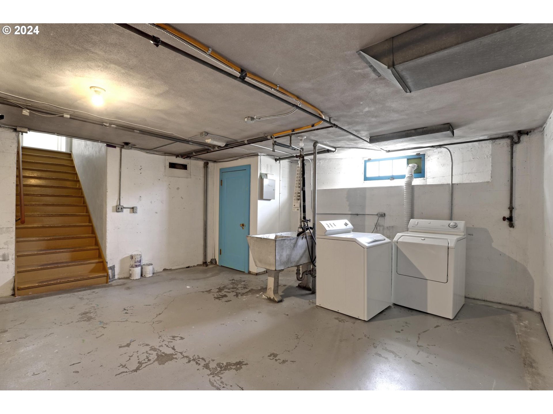 6003 Southeast Stephens Street Portland, OR 97215 - Photo 34 of 46 a view of a storage & utility room