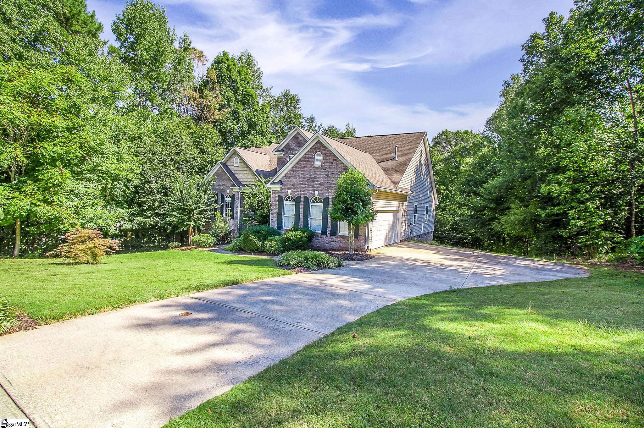 142 Chatim Ridge Court Lyman, SC 29365 - Photo 2 of 29 Gallery Image 2