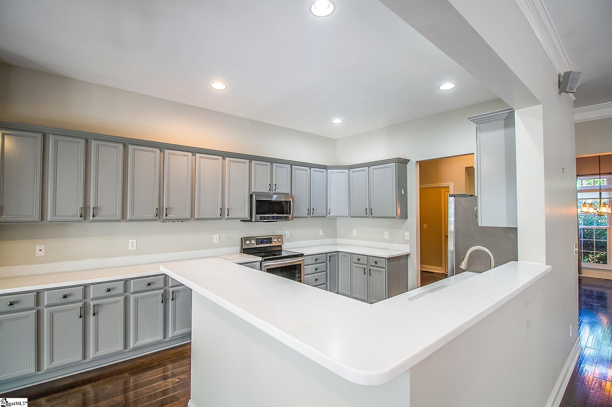 142 Chatim Ridge Court Lyman, SC 29365 - Photo 7 of 29 Gallery Image 7