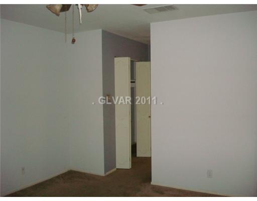704 Altamira Road Las Vegas, NV 89145 - Photo 8 of 22 Master Bedroom.