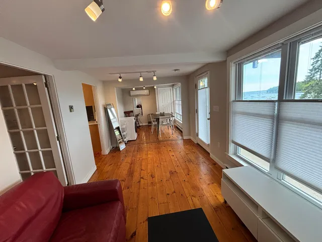 $999,900 | 21 Main Street, Rockport, ME 04856