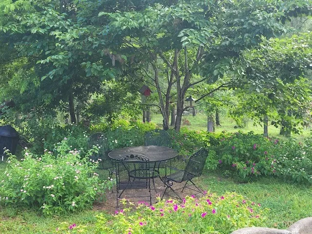 $450,000 | 18 Arrowhead Drive, Huntsville, TX 77320