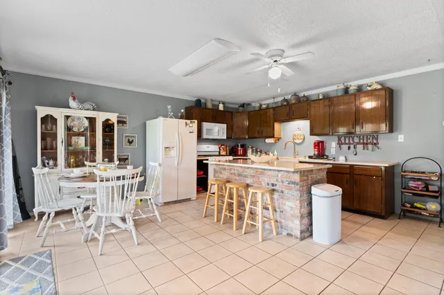 $450,000 | 18 Arrowhead Drive, Huntsville, TX 77320