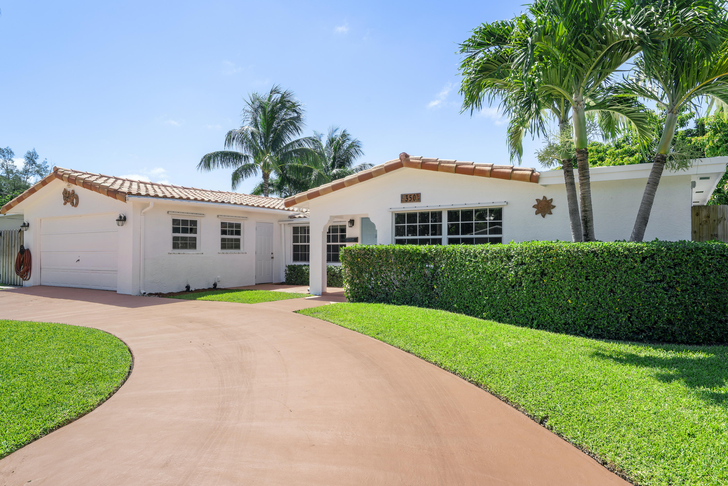 350 Southwest 14th Place Boca Raton, FL 33432 - Photo 8 of 59 350 SW 14th Pl_03