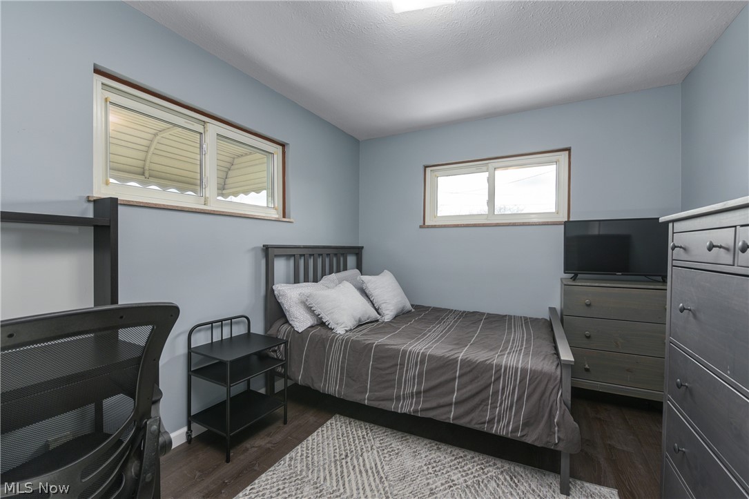 1301 Sagamore Road Cleveland, OH 44134 - Photo 18 of 30