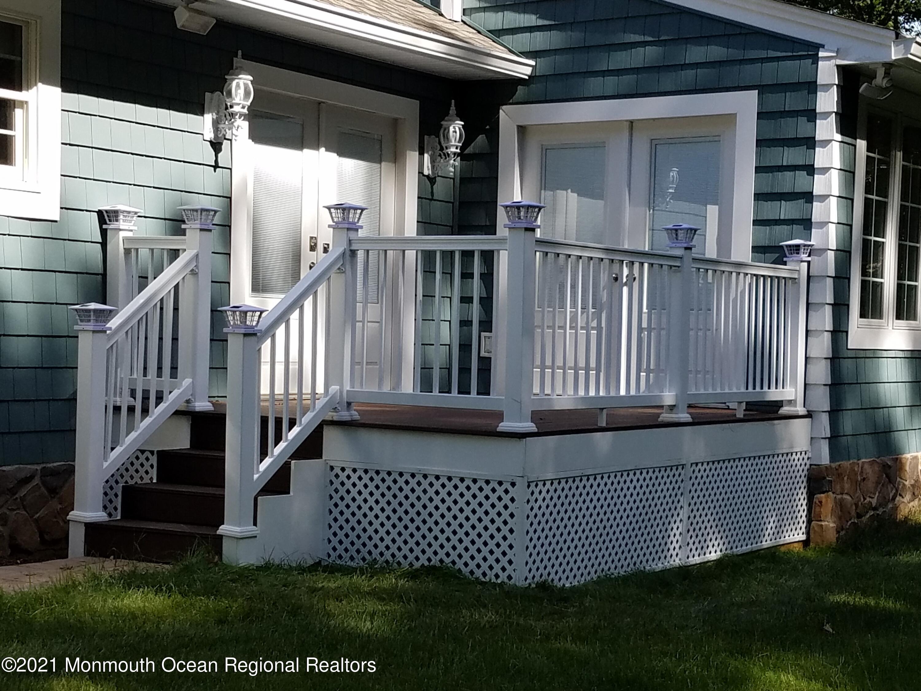 626 West Farms Road Howell, NJ 07731 - Photo 6 of 26 Deck