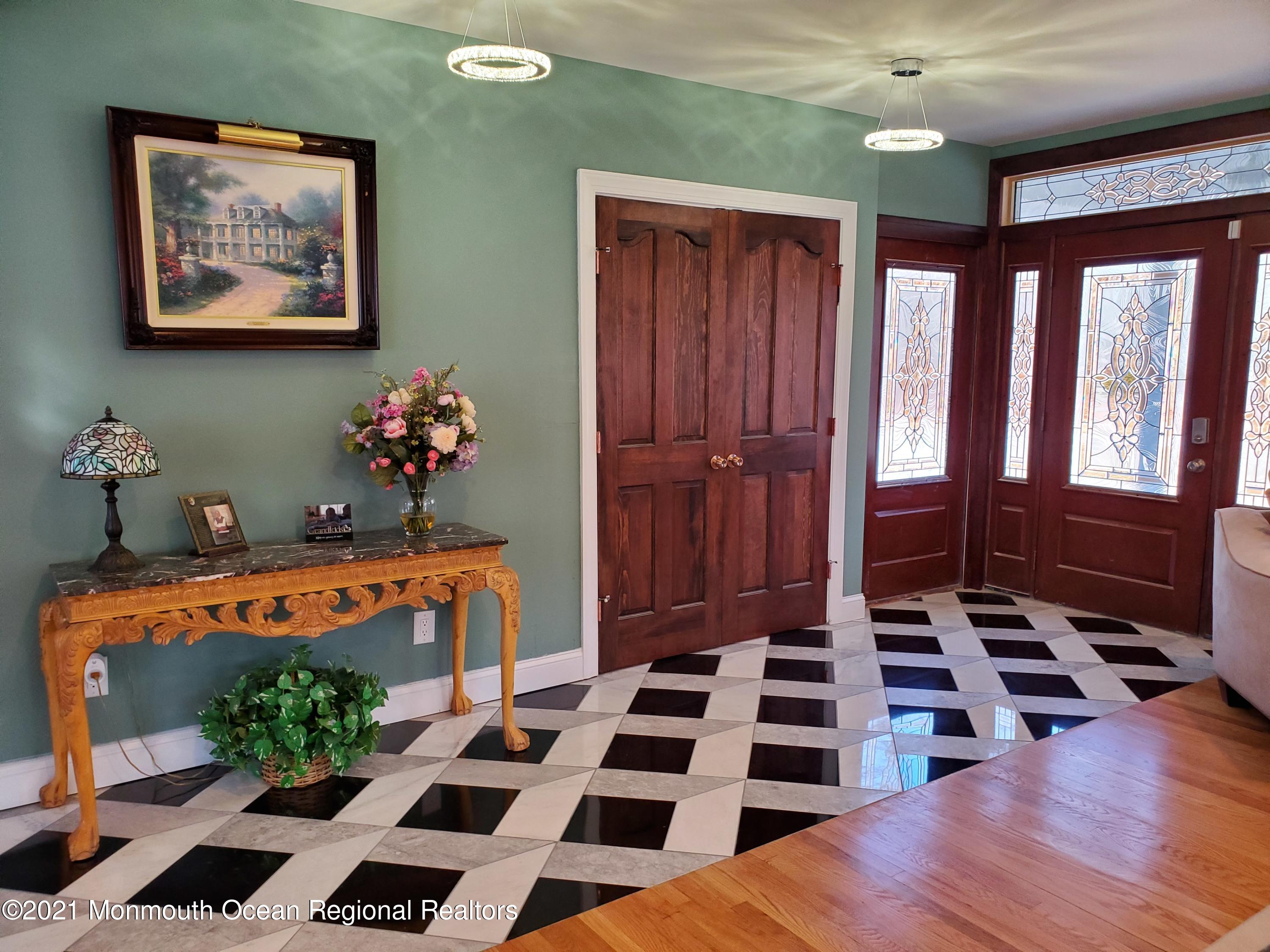 626 West Farms Road Howell, NJ 07731 - Photo 8 of 26 Entrance