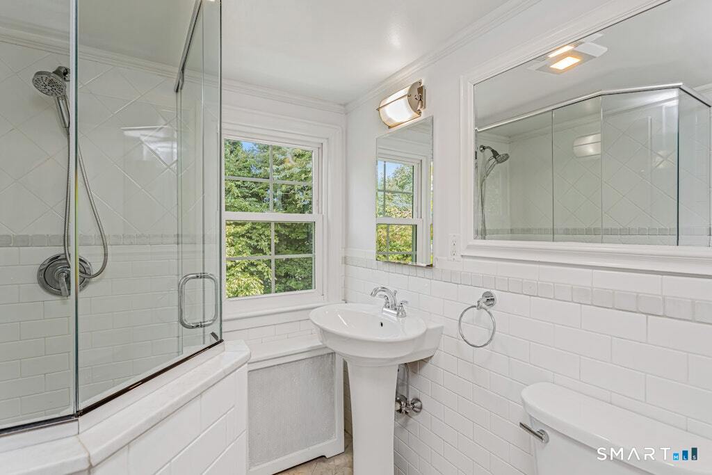 3 Walmsley Road Darien, CT 06820 - Photo 23 of 33 Gallery Image 23