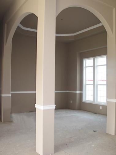 8850 Coolidge Road, Unit 2 Yakima, WA 98903 - Photo 6 of 15 a view of an empty room with a window