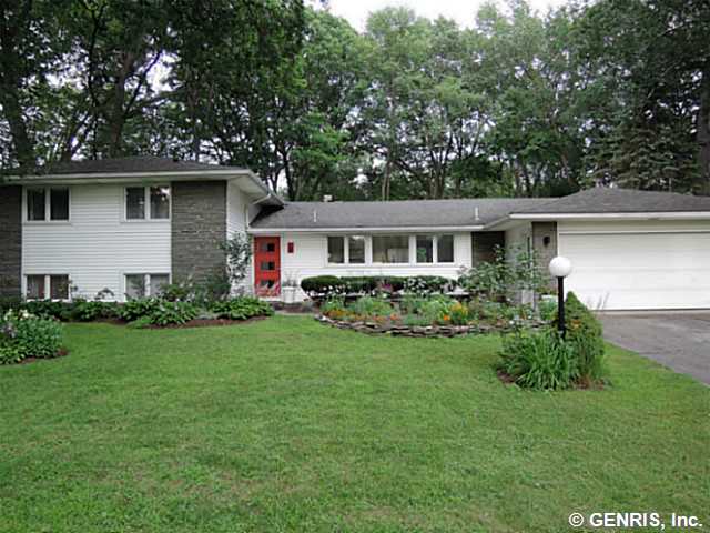 24 Kimberly Road Pittsford, NY 14534 - Photo 1 of 1 Exterior Front