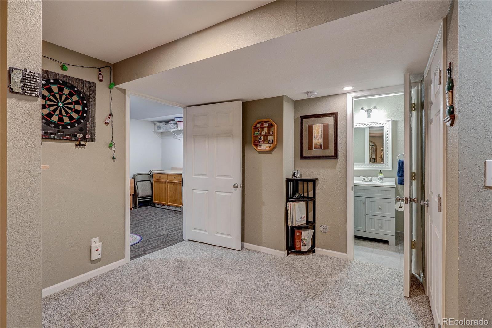 5394 South Cimarron Road Littleton, CO 80123 - Photo 30 of 45 Gallery Image 30