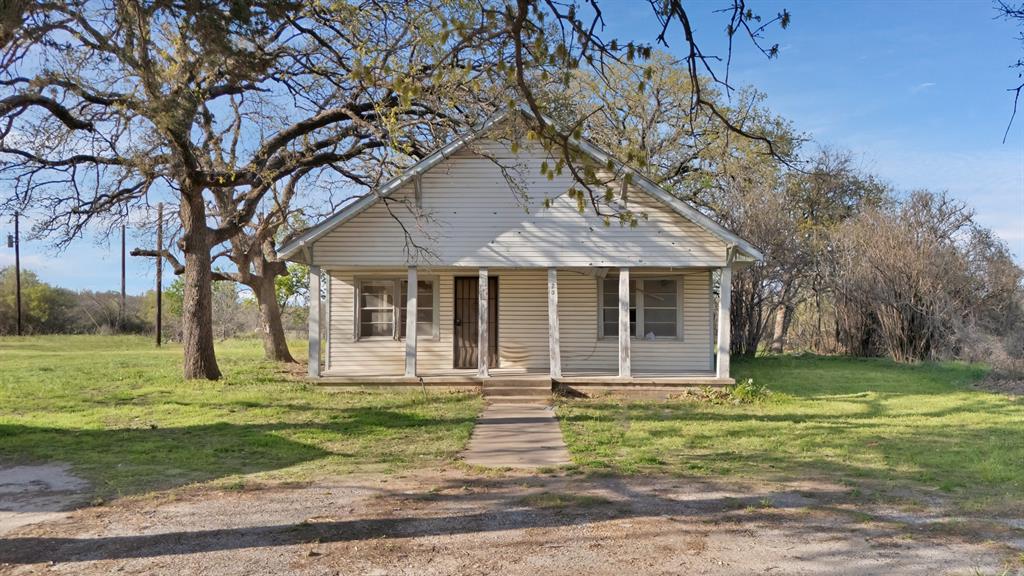 a front view of house with yard