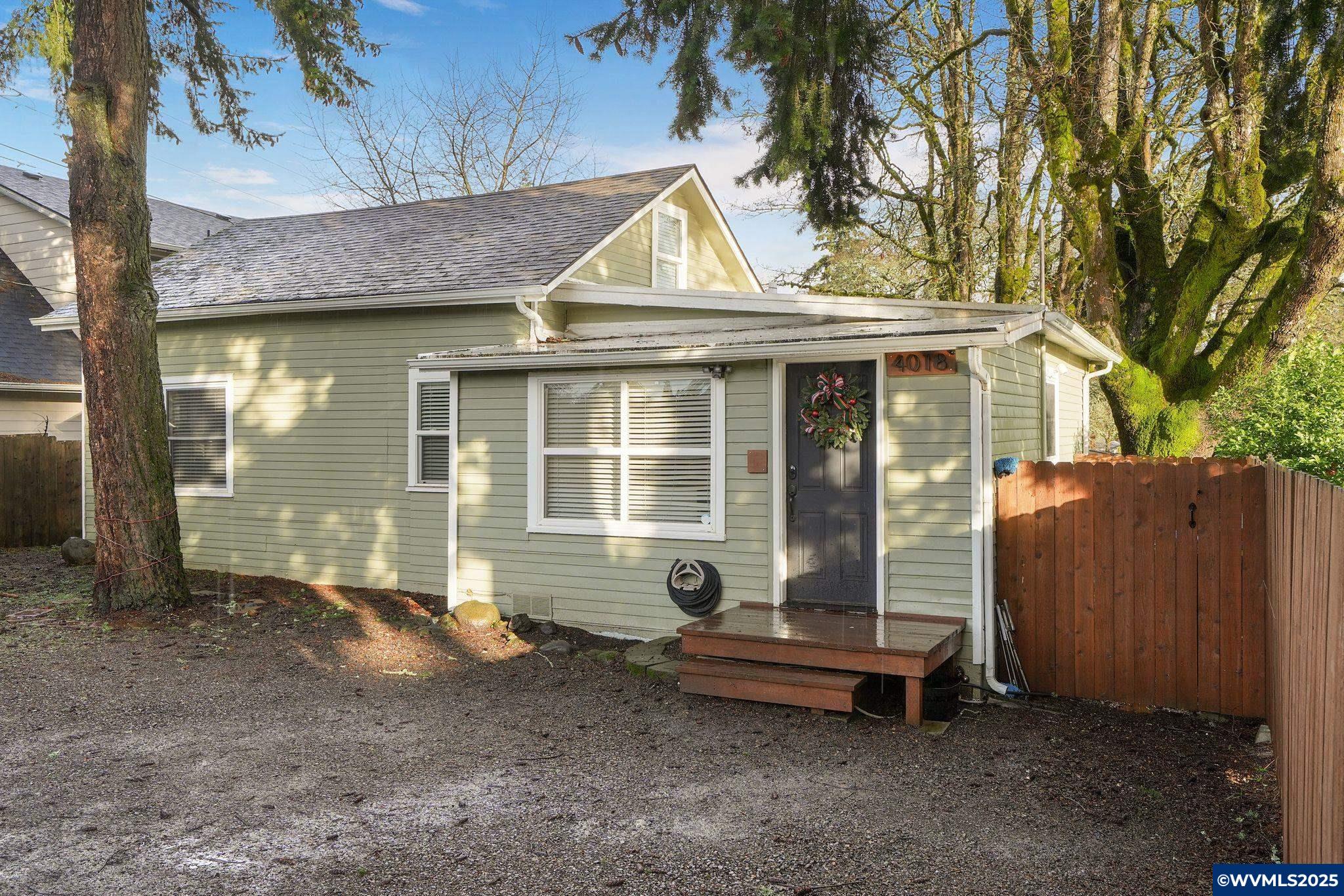 4018 Lone Oak Road Southeast Salem, OR 97302 - Photo 1 of 26 Gallery Image 1