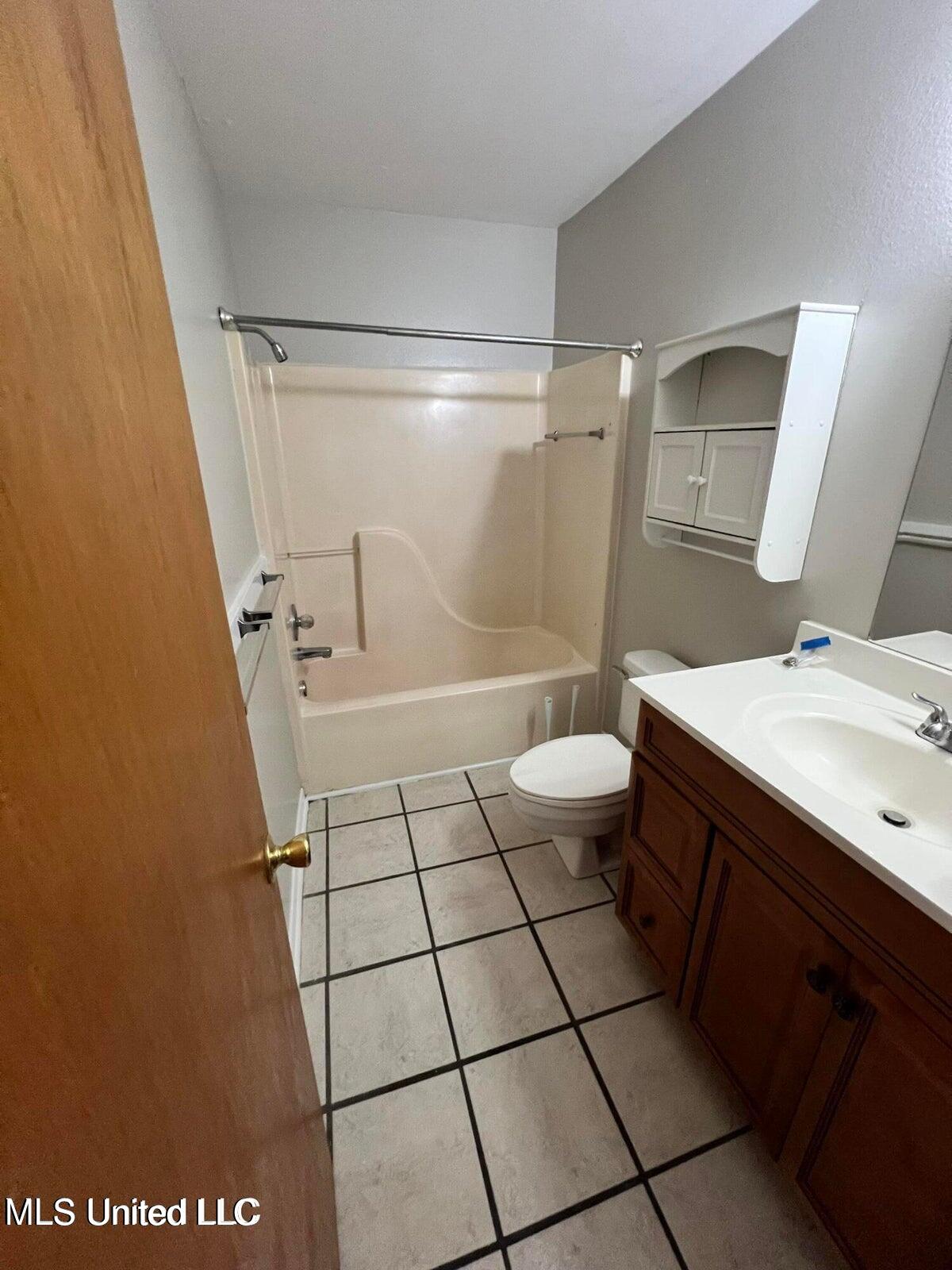 5596 Daugherty Road, Unit A Long Beach, MS 39560 - Photo 10 of 16 8