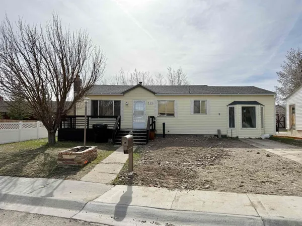 $259,000 | 513 Beech Avenue, Kemmerer, WY 83101